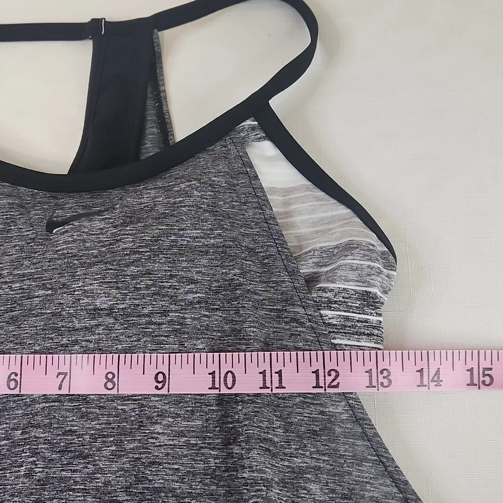 Nike gray tank top with built-in bralett. Size M
